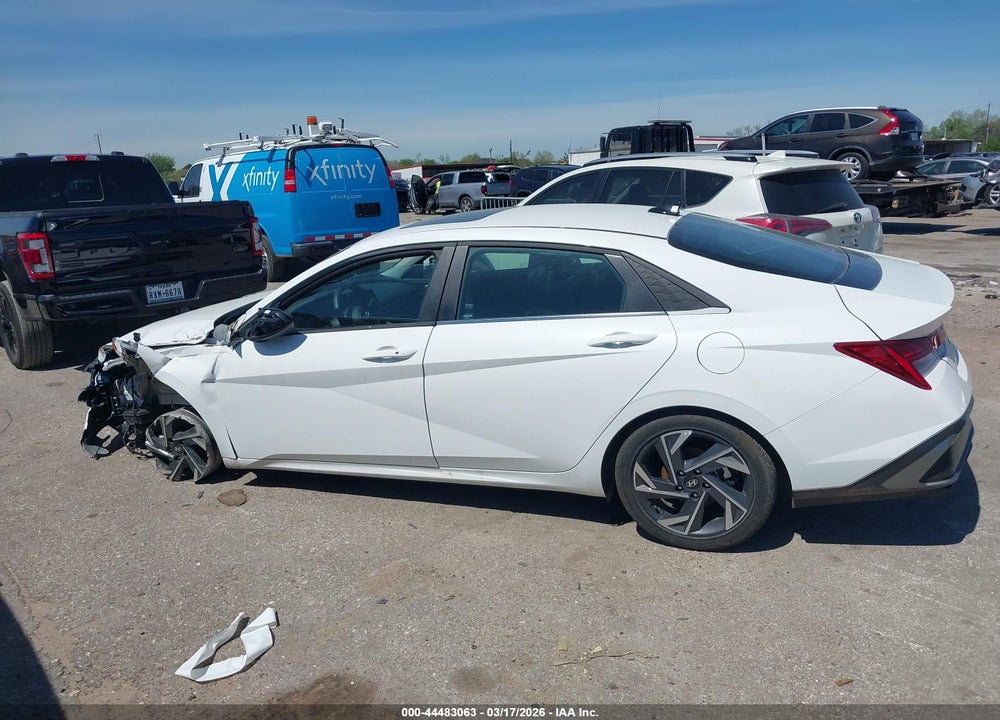 2025 HYUNDAI ELANTRA SEL CONVENIENCE VIN: KMHLS4DG9SU029056