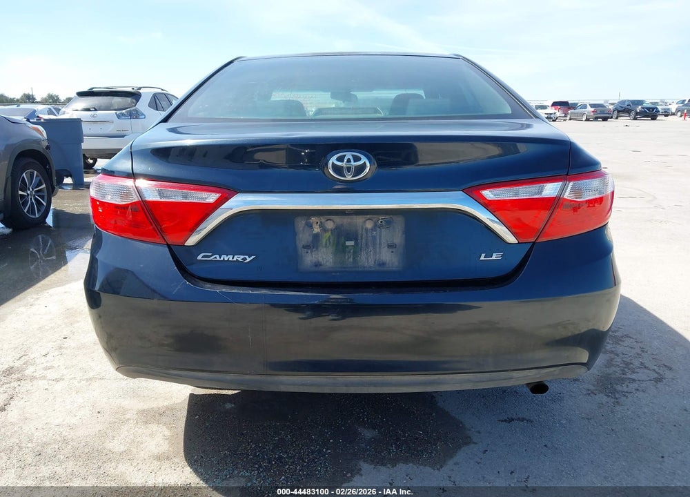 2017 TOYOTA CAMRY LE VIN: 4T1BF1FK5HU644776