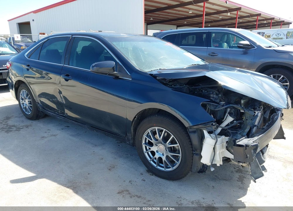 2017 TOYOTA CAMRY LE VIN: 4T1BF1FK5HU644776