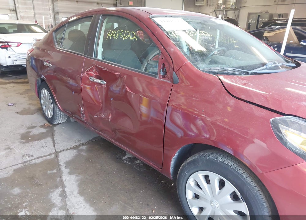 2019 NISSAN VERSA 1.6 SV VIN: 3N1CN7AP1KL865670