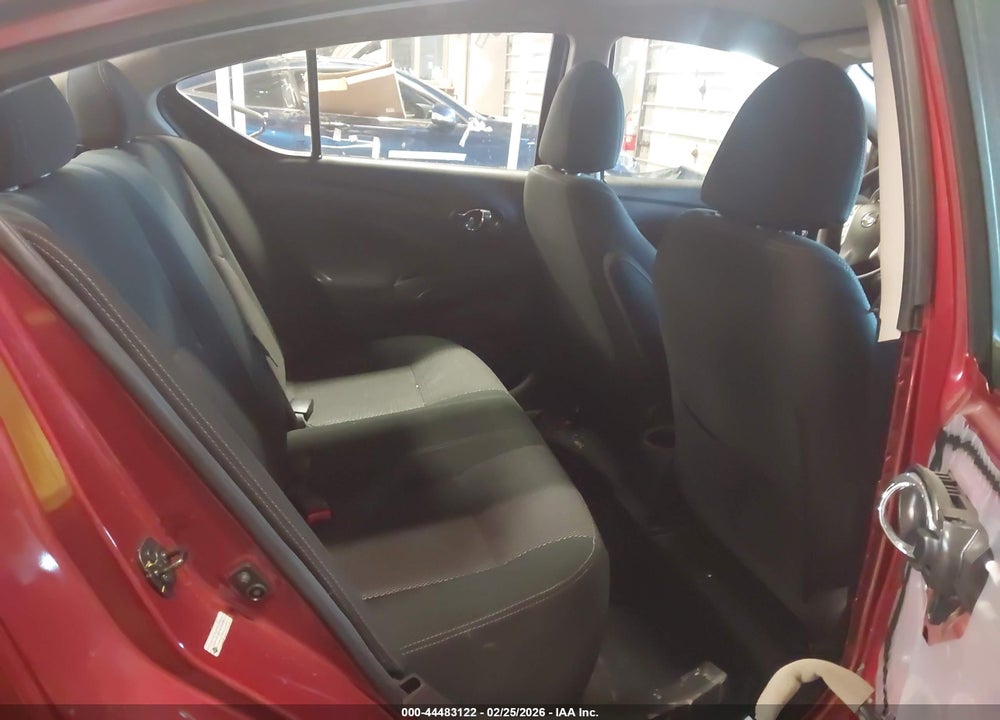 2019 NISSAN VERSA 1.6 SV VIN: 3N1CN7AP1KL865670