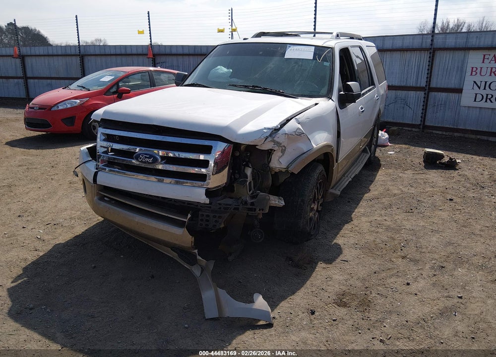 2011 FORD EXPEDITION XLT VIN: 1FMJU1H5XBEF00747