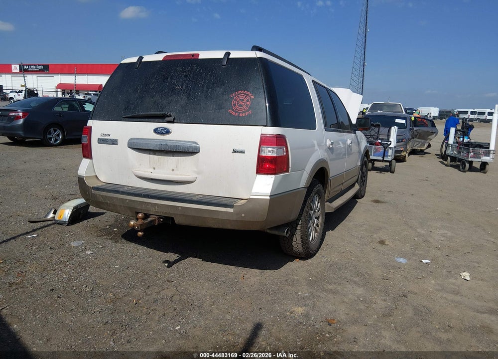 2011 FORD EXPEDITION XLT VIN: 1FMJU1H5XBEF00747