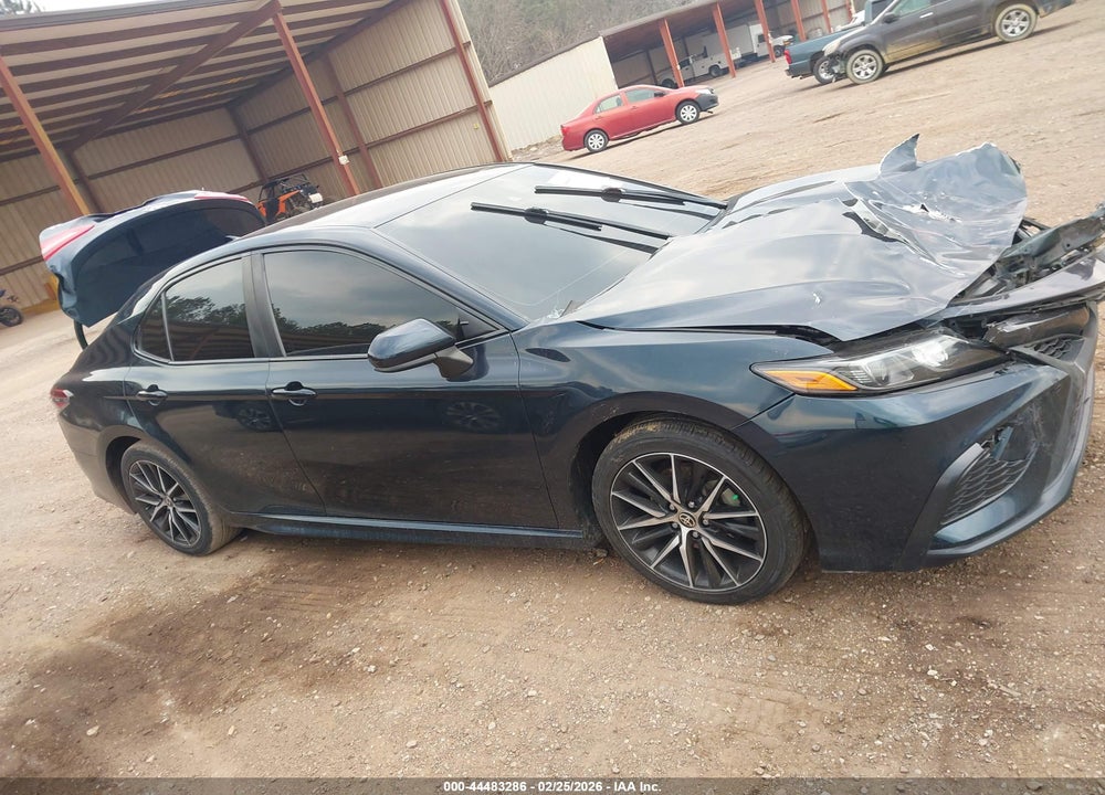 2021 TOYOTA CAMRY SE VIN: 4T1G11AK2MU410018