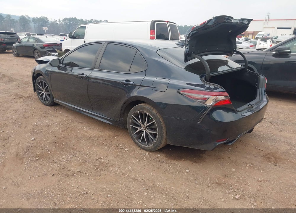 2021 TOYOTA CAMRY SE VIN: 4T1G11AK2MU410018
