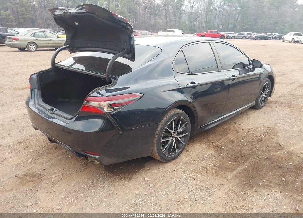2021 TOYOTA CAMRY SE VIN: 4T1G11AK2MU410018
