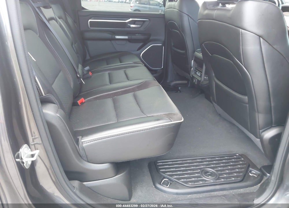 2024 RAM 1500 LAIE  4X4 5'7 BOX VIN: 1C6SRFJT4RN104220