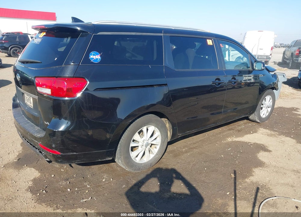 2016 KIA SEDONA LX VIN: KNDMB5C17G6114727