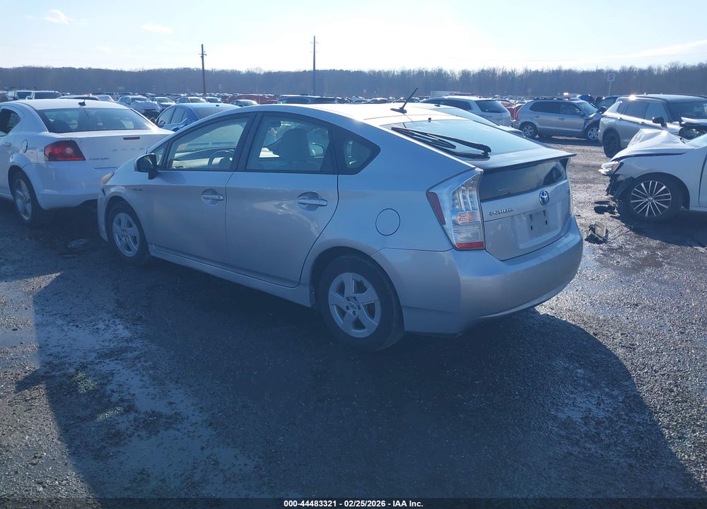 2011 TOYOTA PRIUS THREE VIN: JTDKN3DU5B5351789