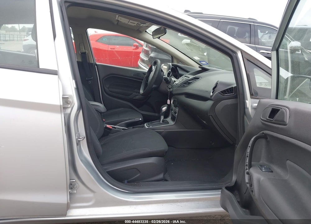 2019 FORD FIESTA SE VIN: 3FADP4BJ5KM143820