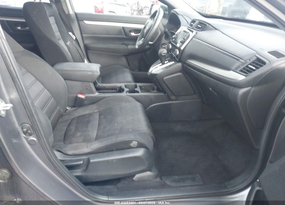 2019 HONDA CR-V LX VIN: 2HKRW5H31KH407736
