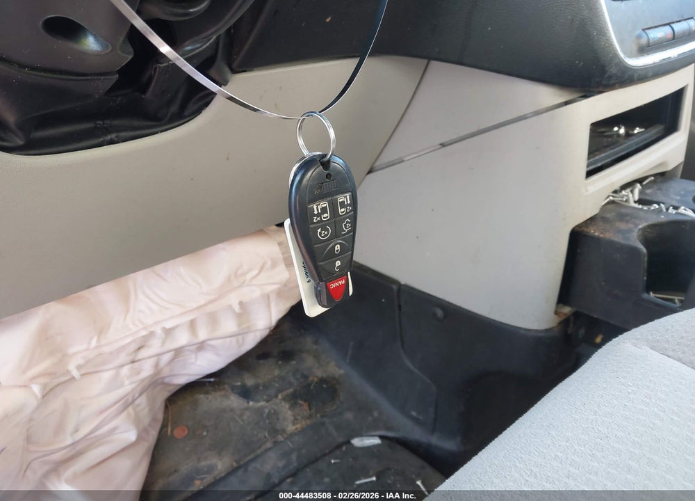 2016 DODGE GRAND CARAVAN SXT VIN: 2C4RDGCG2GR396641