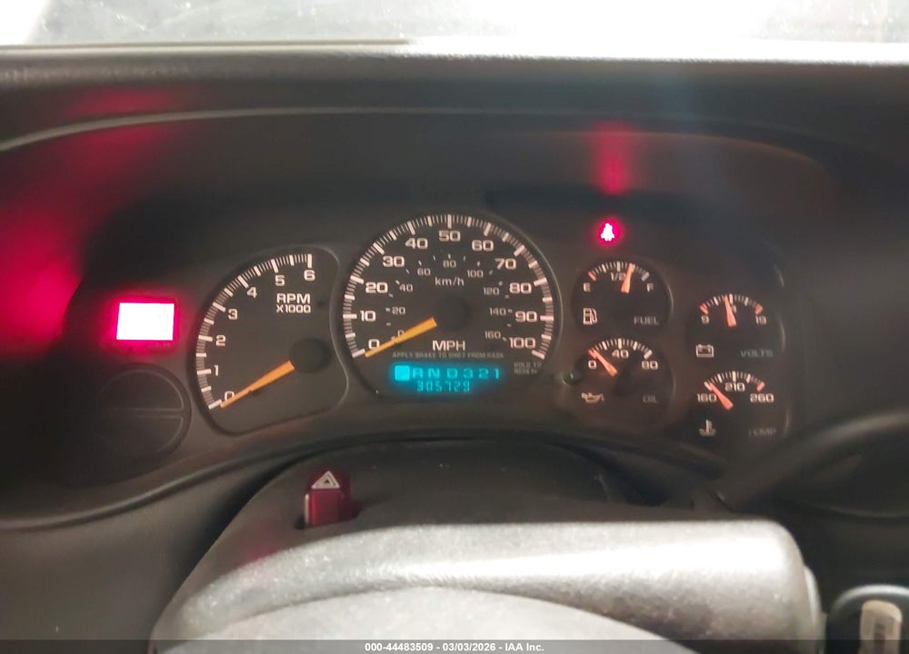 2001 CHEVROLET SILVERADO 1500 LS VIN: 2GCEK19T611324028