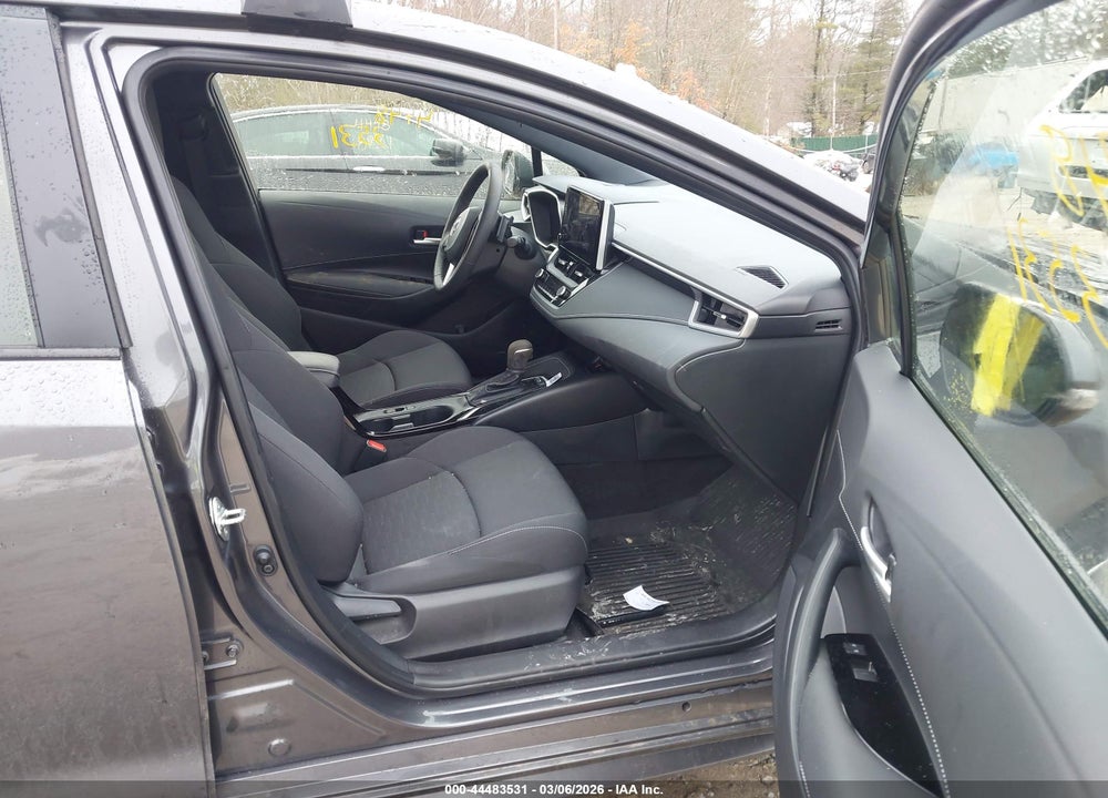 2025 TOYOTA COROLLA SE VIN: JTND4MBE5S3240812