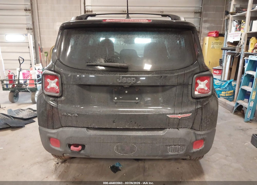 2015 JEEP RENEGADE TRAILHAWK VIN: ZACCJBCT2FPC46157