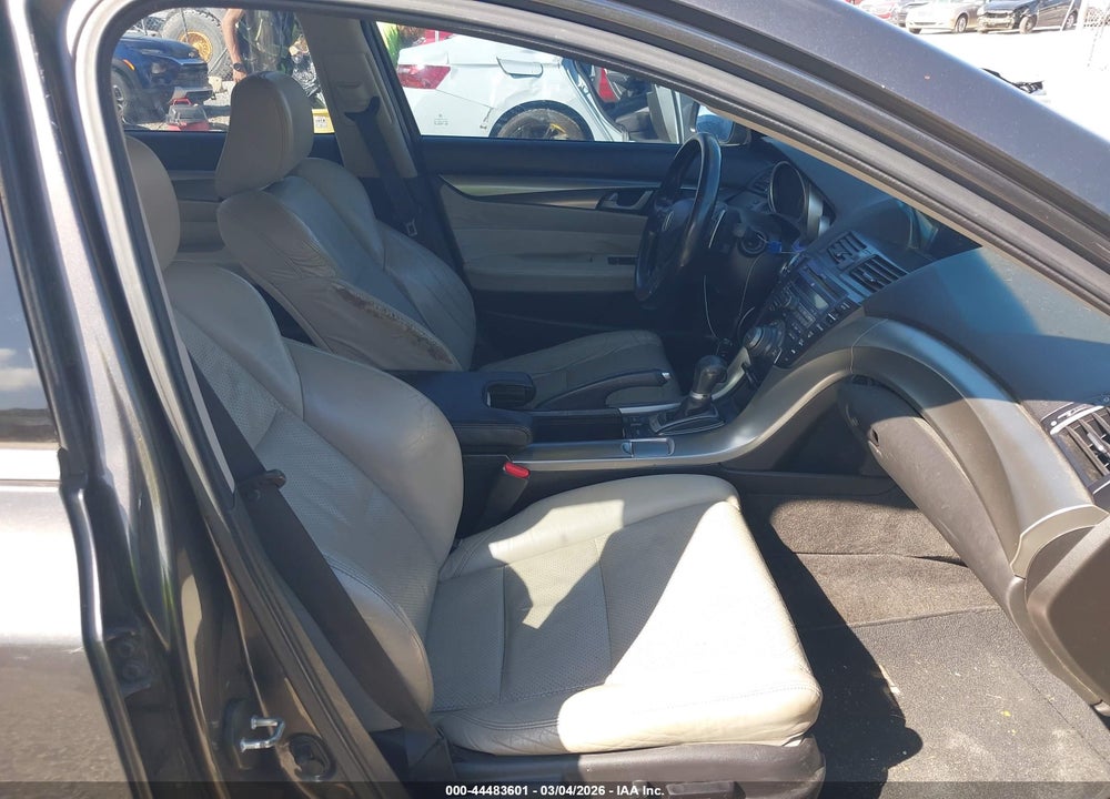 2010 ACURA TL 3.7 VIN: 19UUA9F5XAA009064