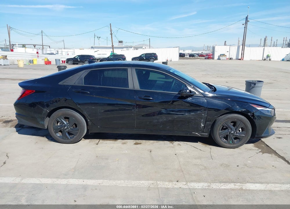 2023 HYUNDAI ELANTRA SEL VIN: KMHLM4AG3PU548190