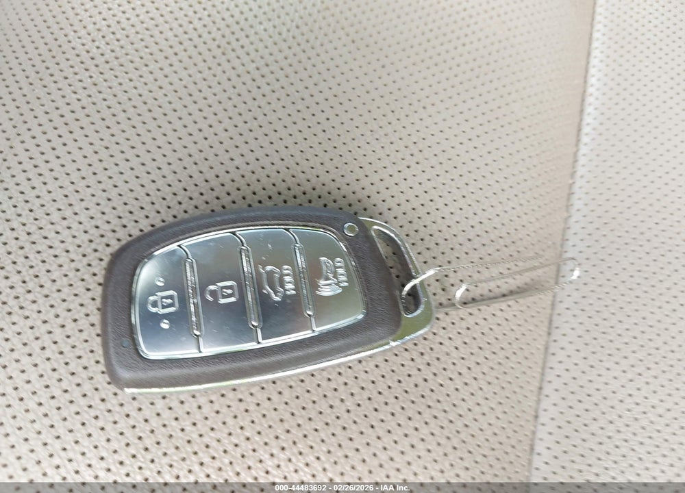 2017 HYUNDAI TUCSON SE PLUS VIN: KM8J33A42HU537838