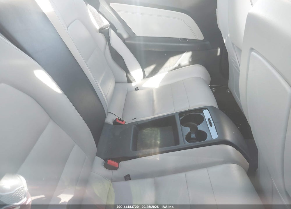2014 MERCEDES-BENZ E 550 VIN: WDDKJ7DB0EF252786