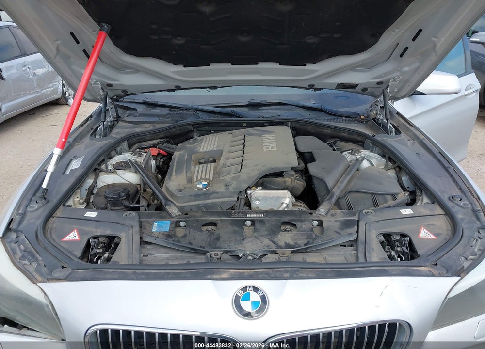 2011 BMW 528I VIN: WBAFR1C58BC738446