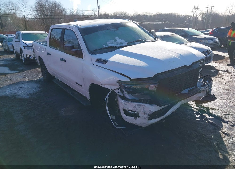 2025 RAM 1500 TRADESMAN  4X4 5'7 BOX VIN: 1C6RRFGG2SN674957