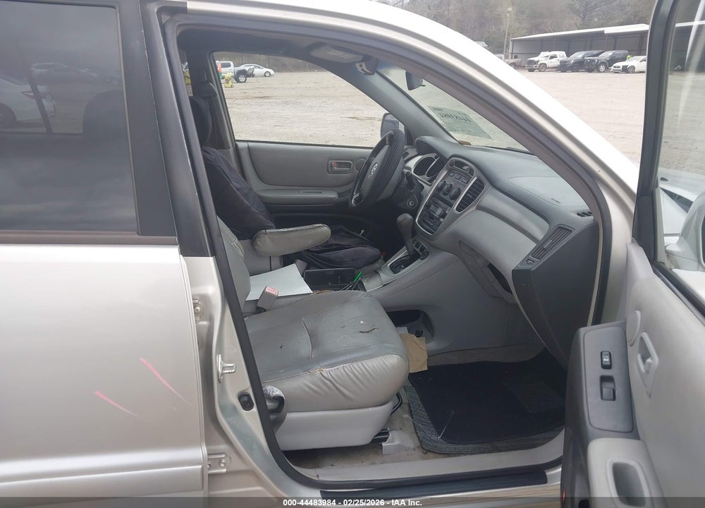 2005 TOYOTA HIGHLANDER V6 VIN: JTEGP21A150074429
