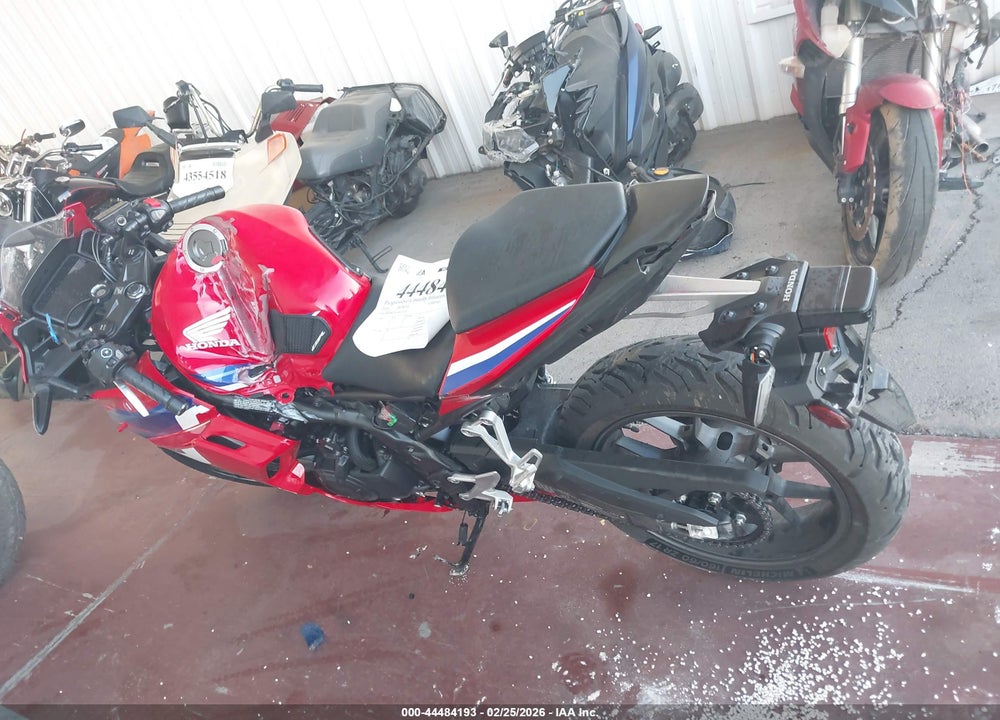 2025 HONDA CBR500 RA VIN: MLHPC7051S5102193