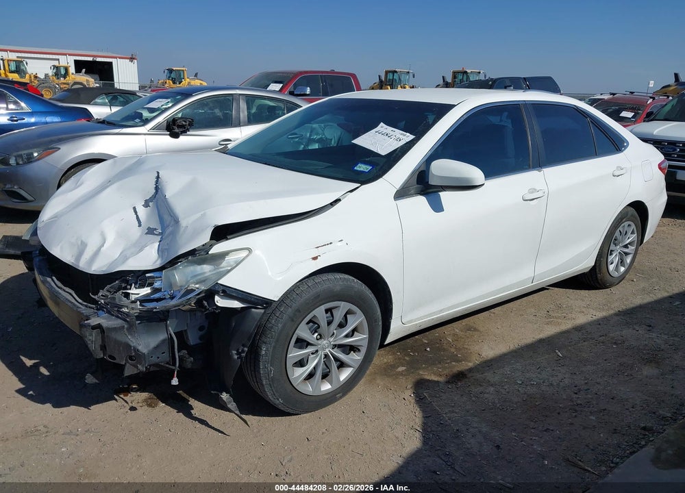 2016 TOYOTA CAMRY LE/XLE/SE/XSE VIN: 4T4BF1FK9GR580634