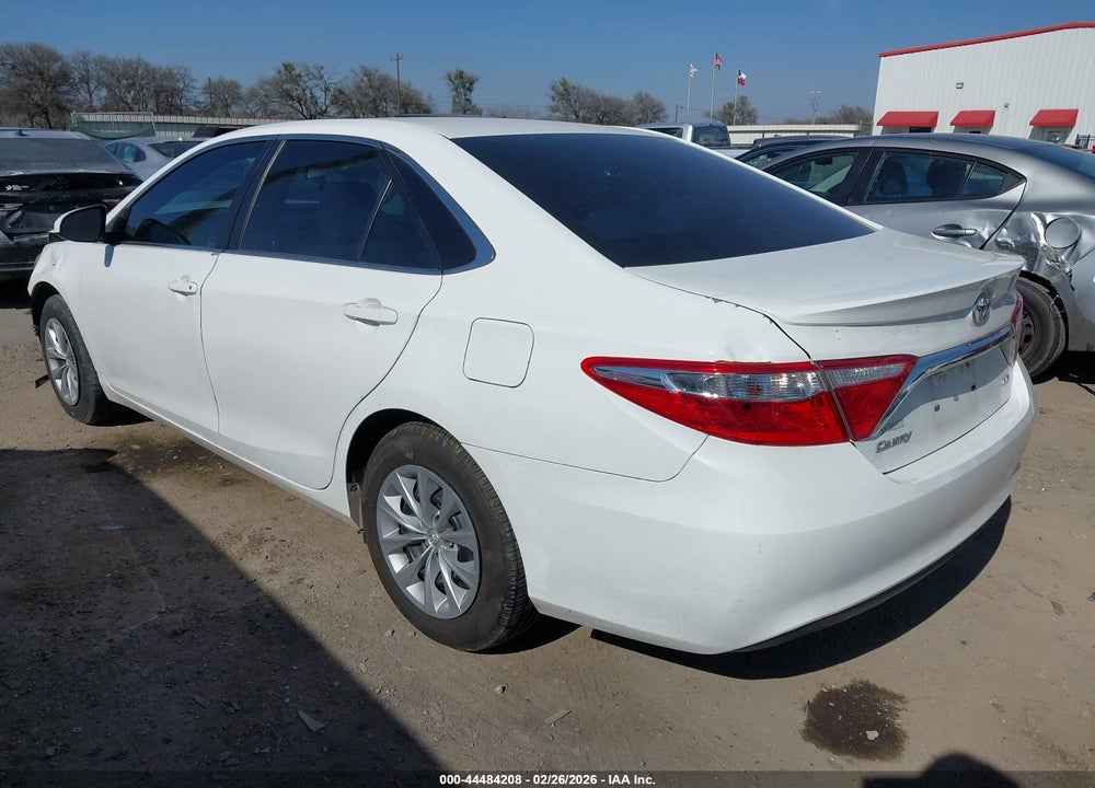 2016 TOYOTA CAMRY LE/XLE/SE/XSE VIN: 4T4BF1FK9GR580634