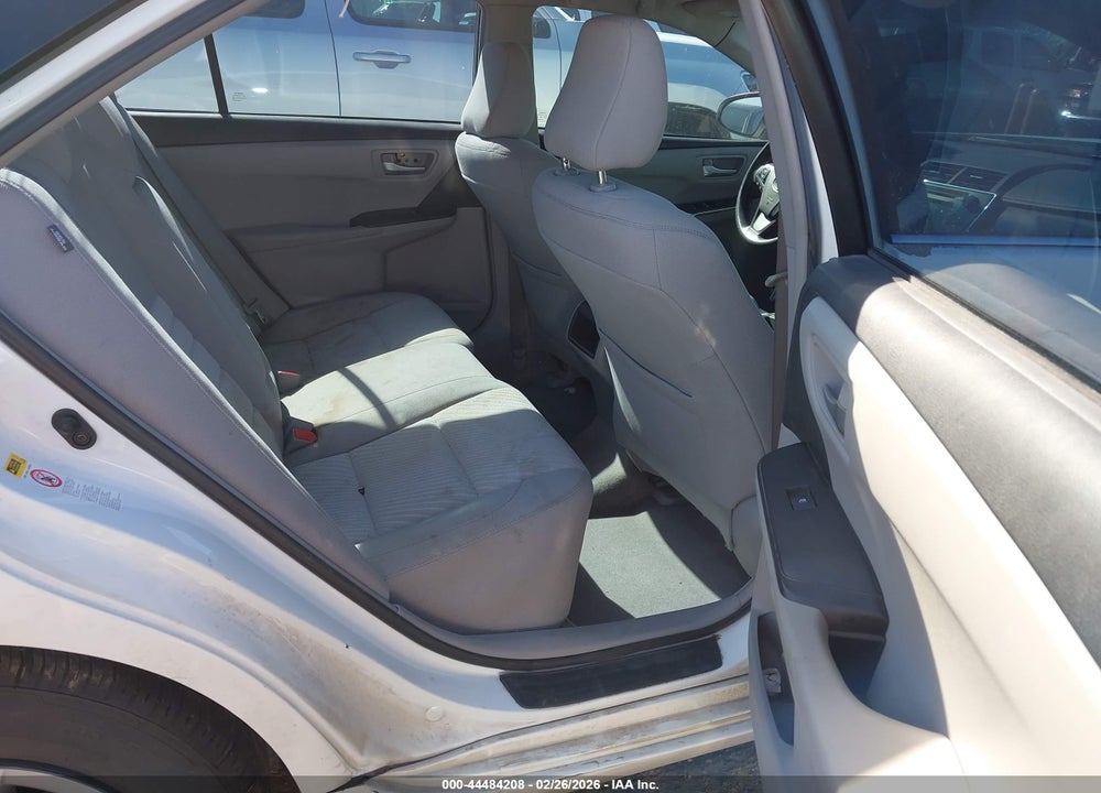2016 TOYOTA CAMRY LE/XLE/SE/XSE VIN: 4T4BF1FK9GR580634