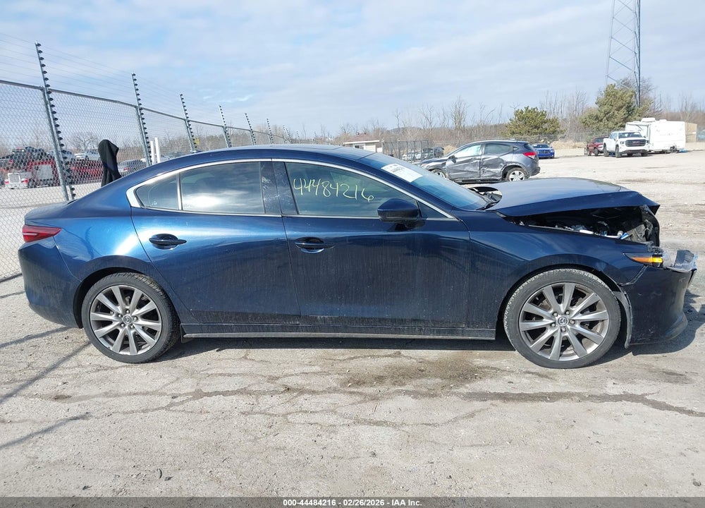 2020 MAZDA 3 PREMIUM PACKAGE VIN: 3MZBPBEM9LM117490