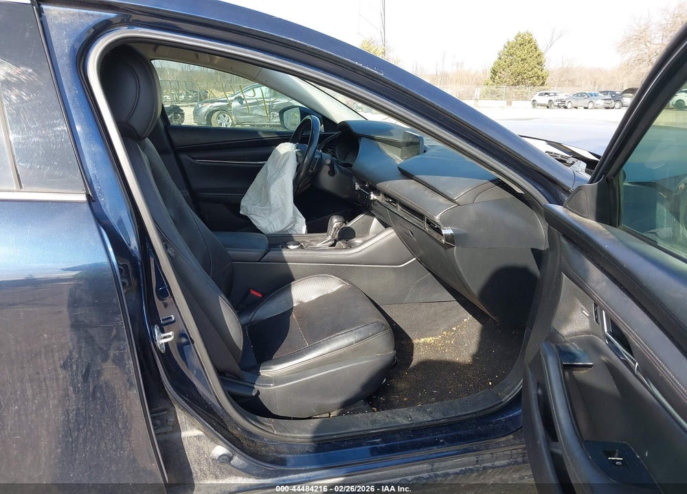 2020 MAZDA 3 PREMIUM PACKAGE VIN: 3MZBPBEM9LM117490