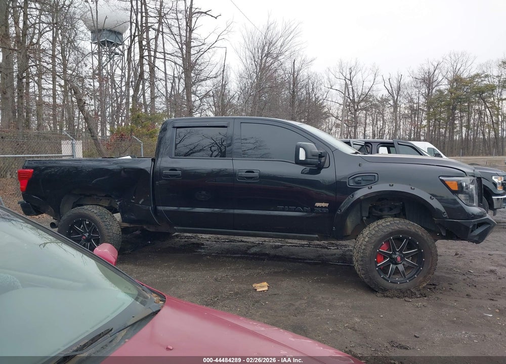 2018 NISSAN TITAN XD SV DIESEL VIN: 1N6BA1F46JN520520