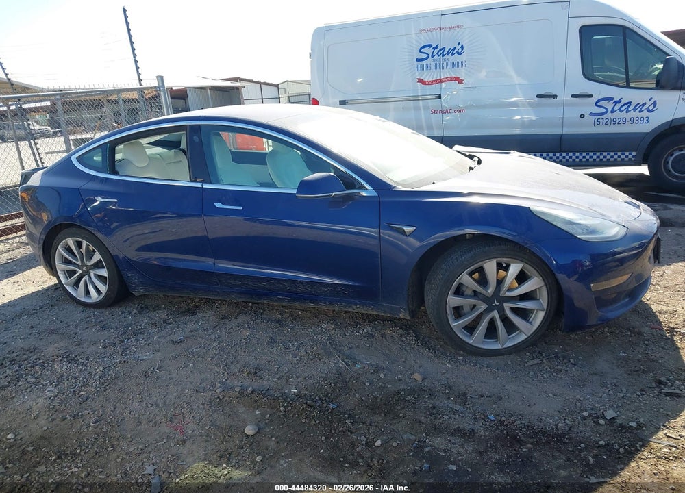 2018 TESLA MODEL 3 LONG RANGE/PERFORMANCE VIN: 5YJ3E1EB7JF147773