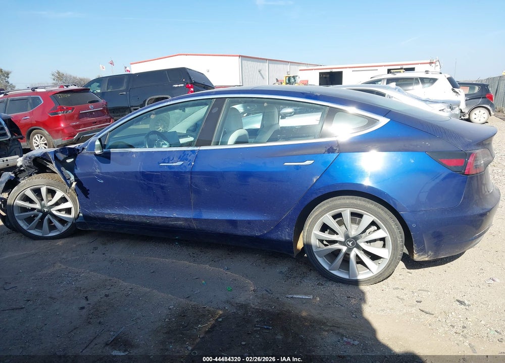 2018 TESLA MODEL 3 LONG RANGE/PERFORMANCE VIN: 5YJ3E1EB7JF147773