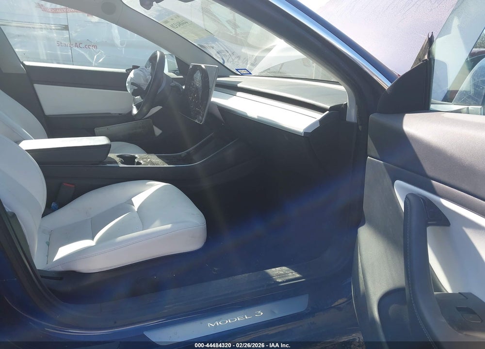 2018 TESLA MODEL 3 LONG RANGE/PERFORMANCE VIN: 5YJ3E1EB7JF147773