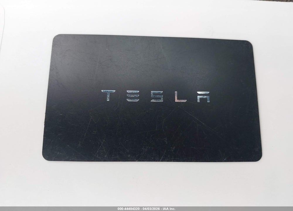 2018 TESLA MODEL 3 LONG RANGE/PERFORMANCE VIN: 5YJ3E1EB7JF147773