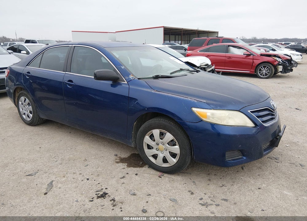 2011 TOYOTA CAMRY LE VIN: 4T1BF3EK2BU594584