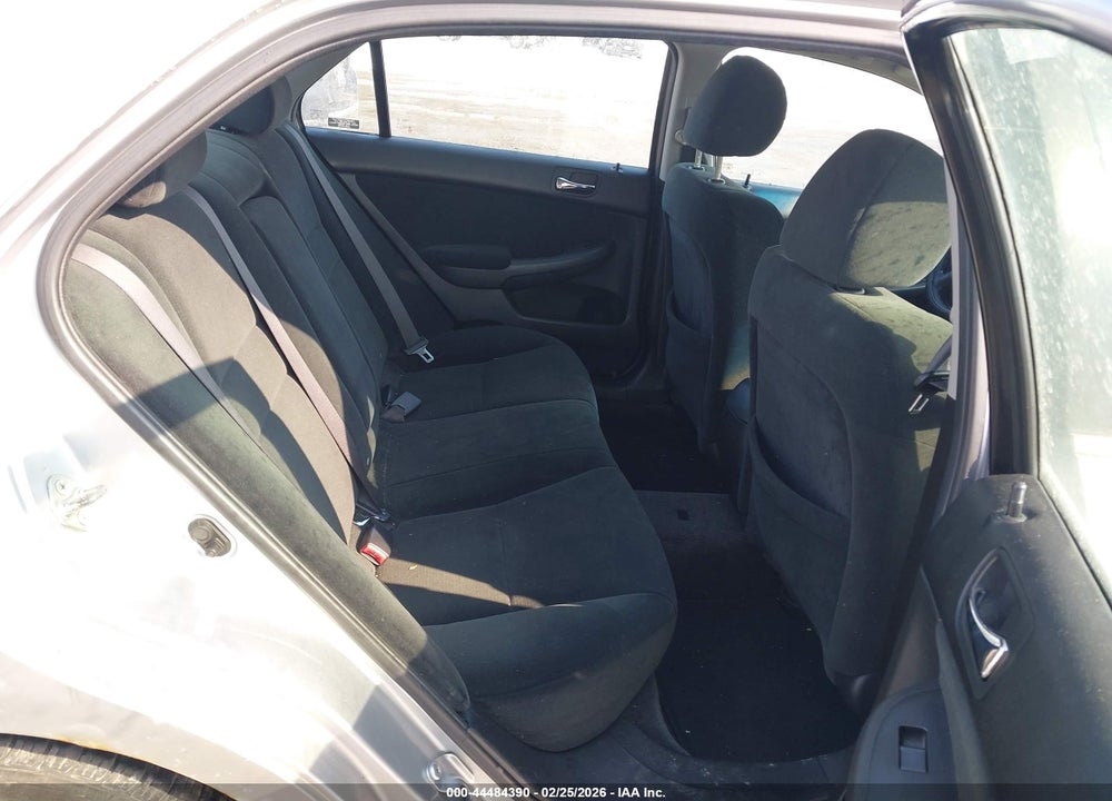 2007 HONDA ACCORD 2.4 LX VIN: 1HGCM56477A064258