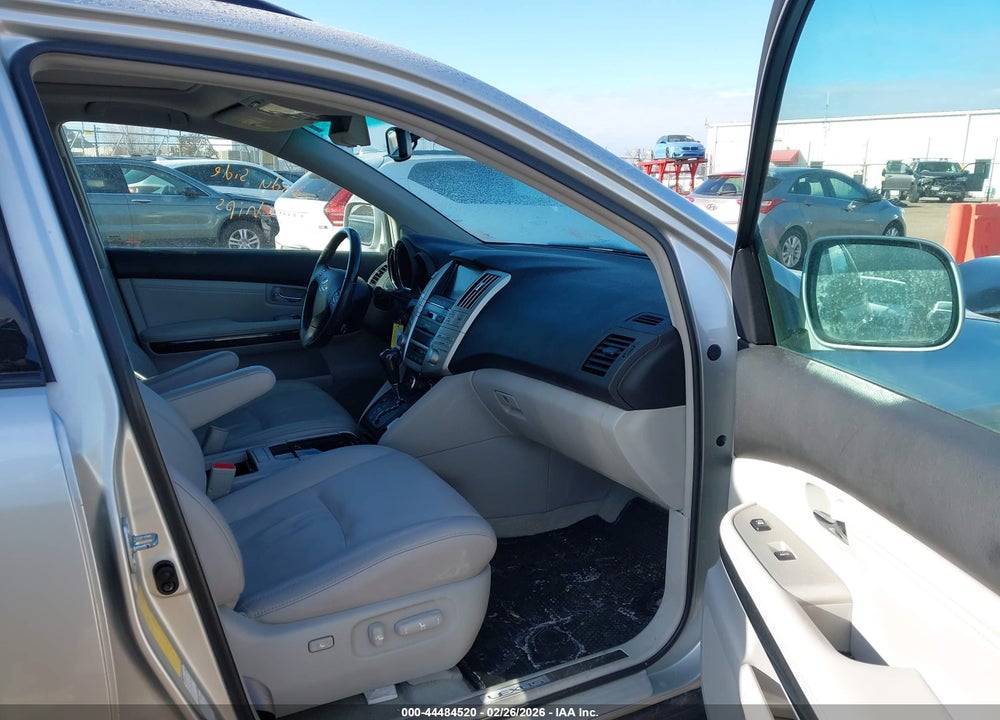 2008 LEXUS RX 350 VIN: 2T2HK31U88C074666