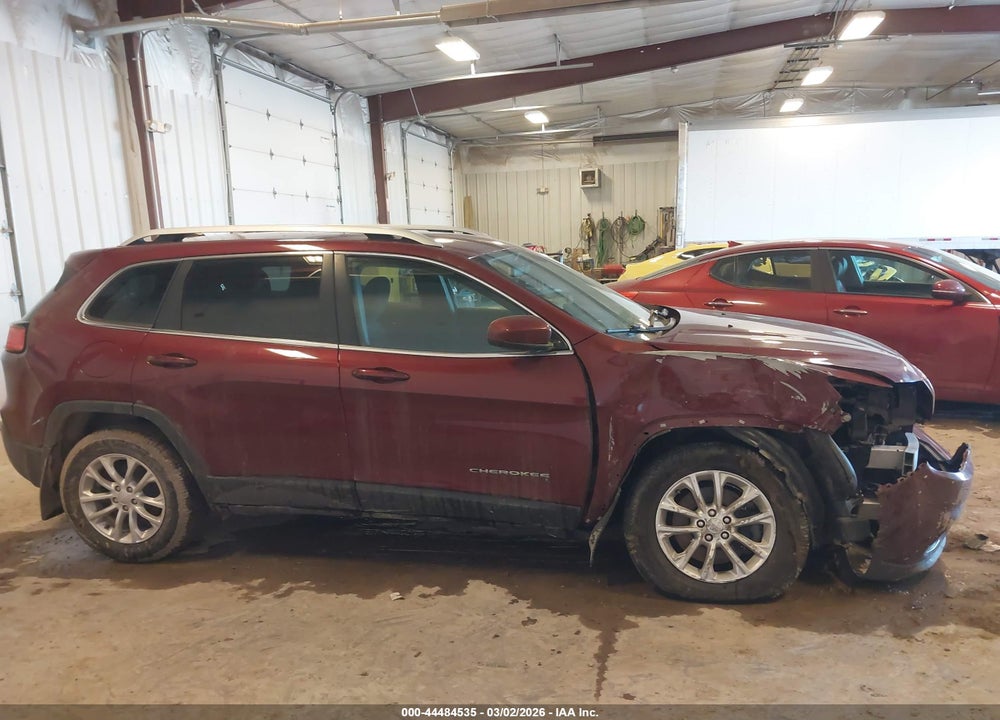 2019 JEEP CHEROKEE LATITUDE 4X4 VIN: 1C4PJMCX5KD424832