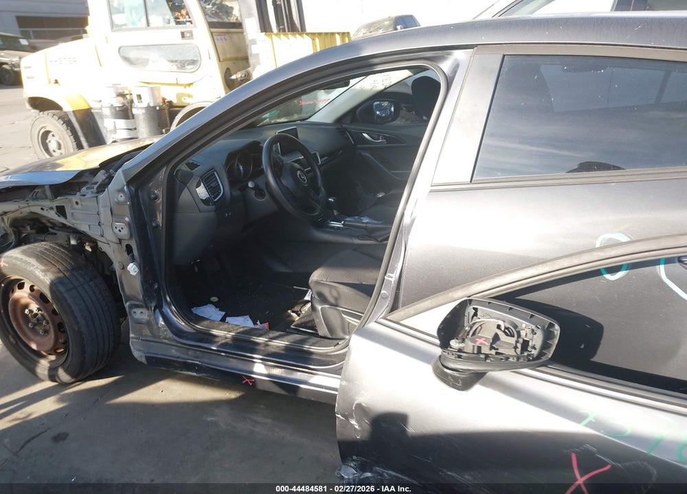 2015 MAZDA 3 I SPORT VIN: JM1BM1K78F1258007