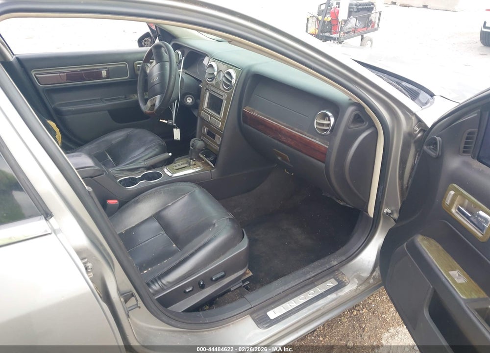 2008 LINCOLN MKZ VIN: 3LNHM26TX8R631950