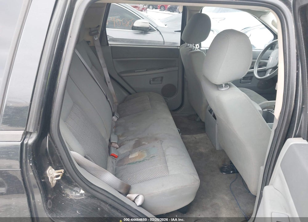 2005 JEEP GRAND CHEROKEE LAREDO VIN: 1J8GR48K35C637433