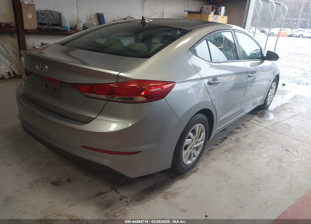 2017 HYUNDAI ELANTRA SE VIN: 5NPD74LF5HH137874
