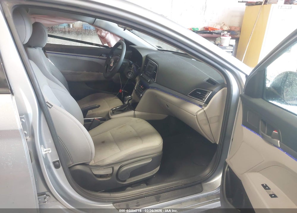 2017 HYUNDAI ELANTRA SE VIN: 5NPD74LF5HH137874