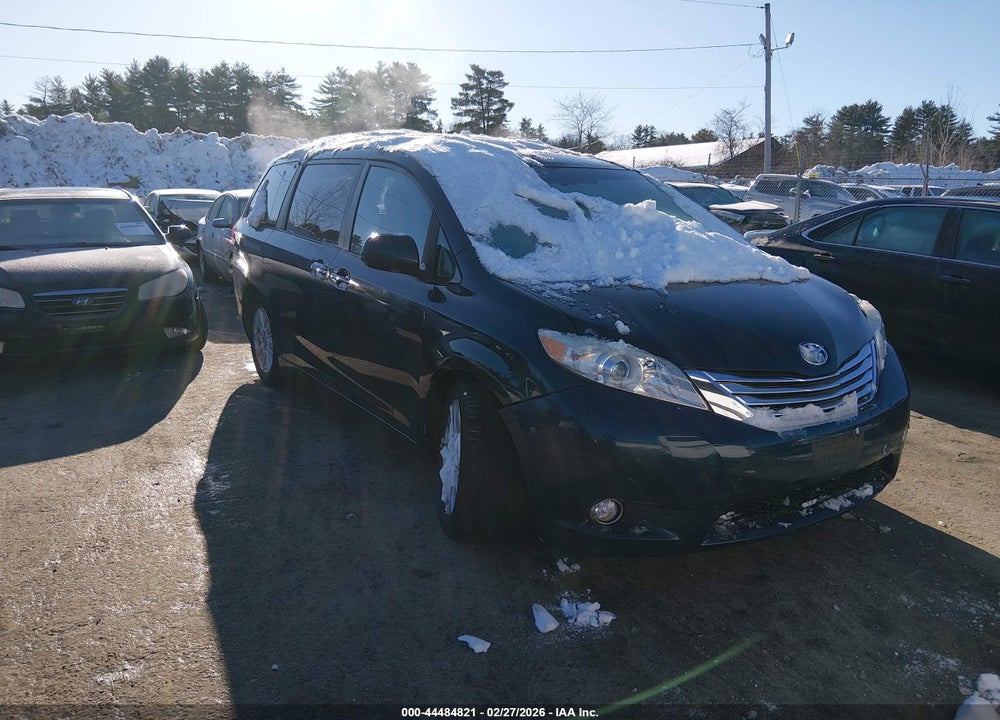 2011 TOYOTA SIENNA VIN: 5TDDK3DC7BS022174