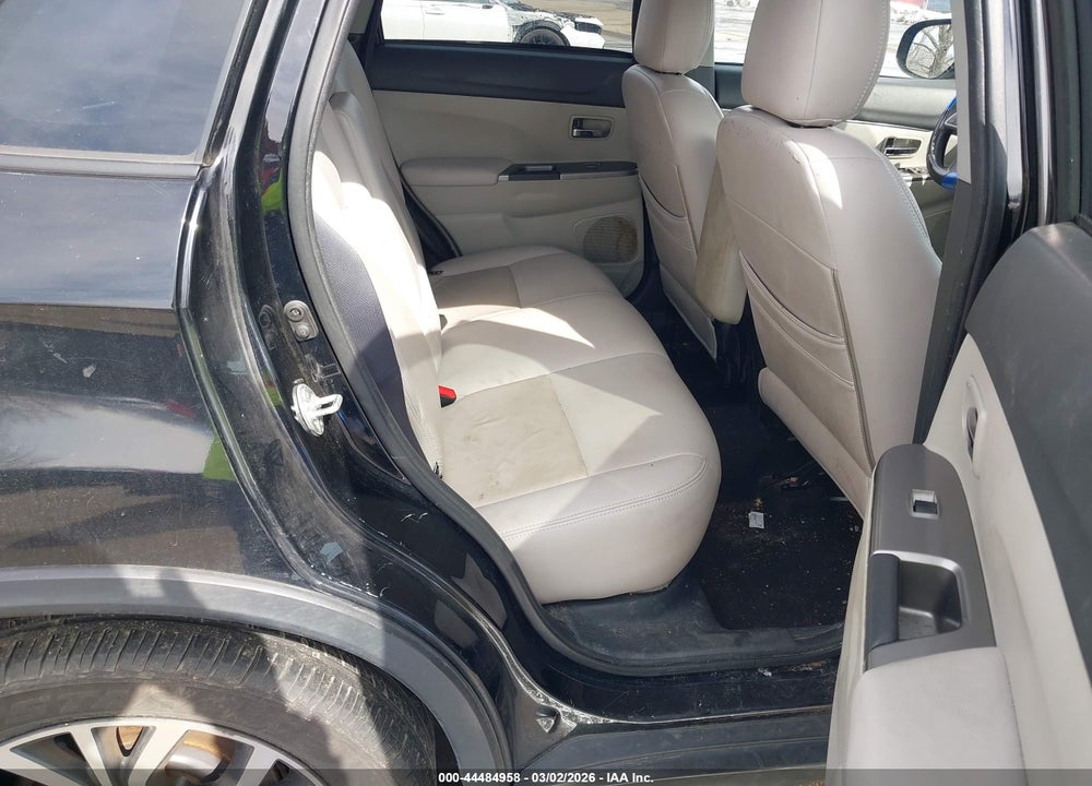 2018 MITSUBISHI OUTLANDER SPORT 2.0 ES VIN: JA4AP3AU7JU017515