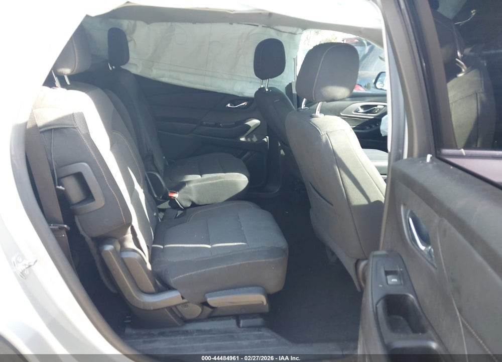 2018 CHEVROLET TRAVERSE 1LT VIN: 1GNERGKW0JJ192643