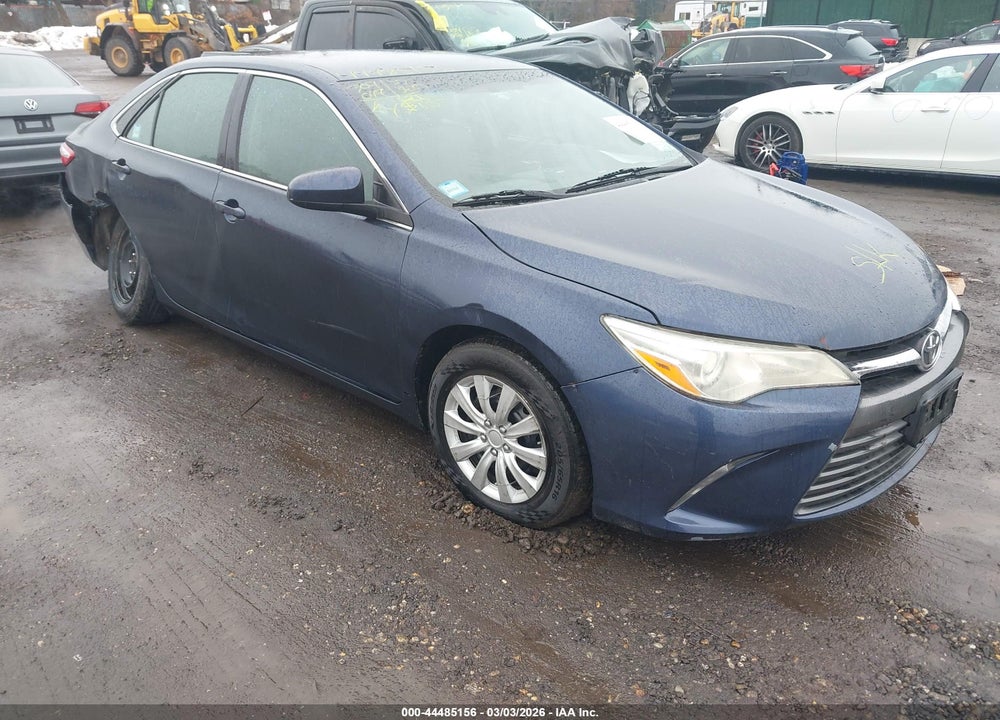 2016 TOYOTA CAMRY LE VIN: 4T4BF1FKXGR568881